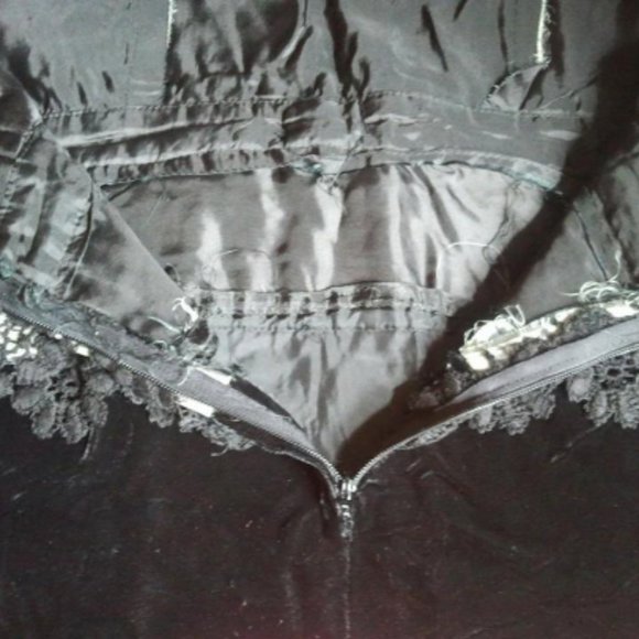 1960's Black Lace and Black Velvet Dress - Picture 3 of 6